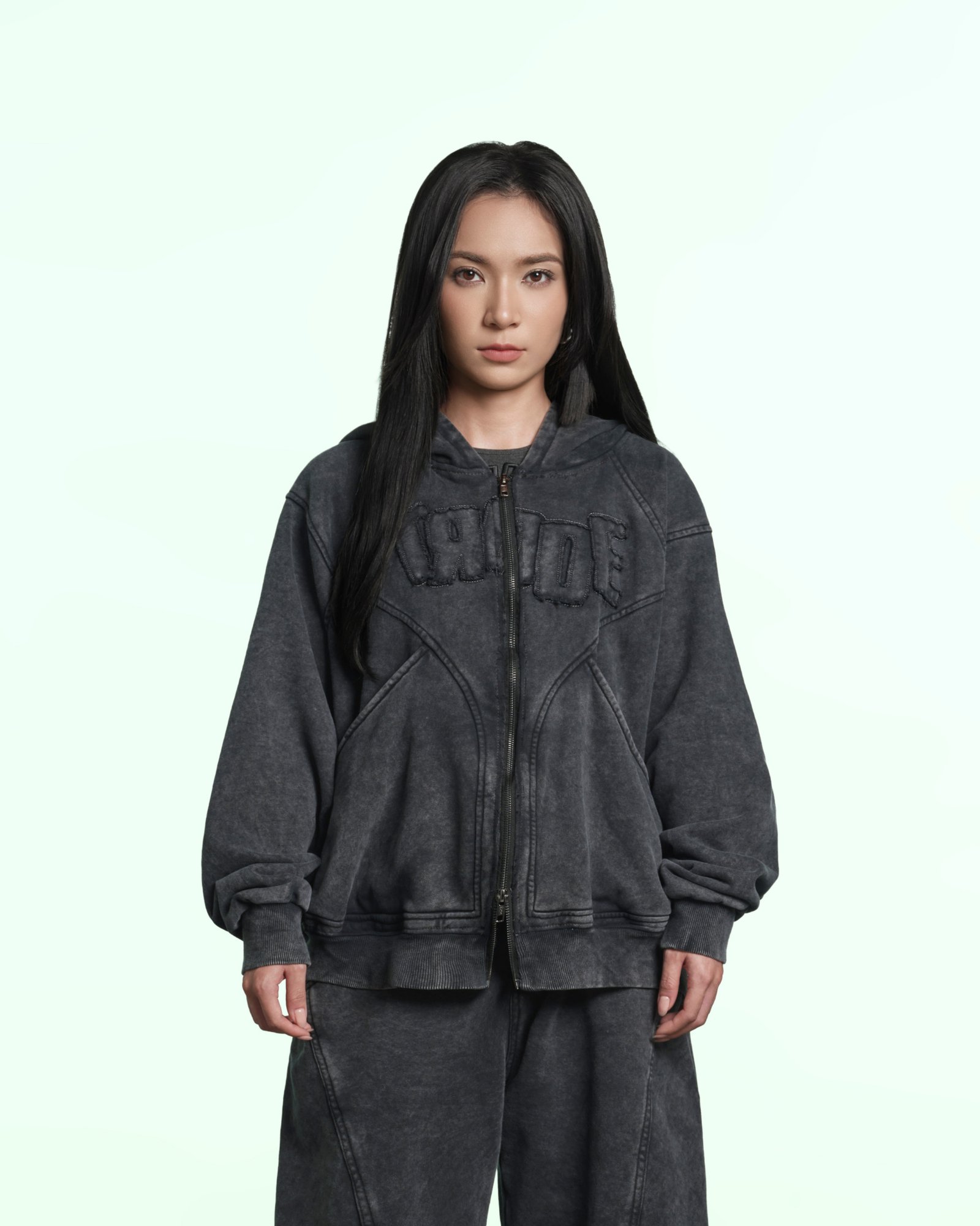 Jeat Zip-Up Hoodie