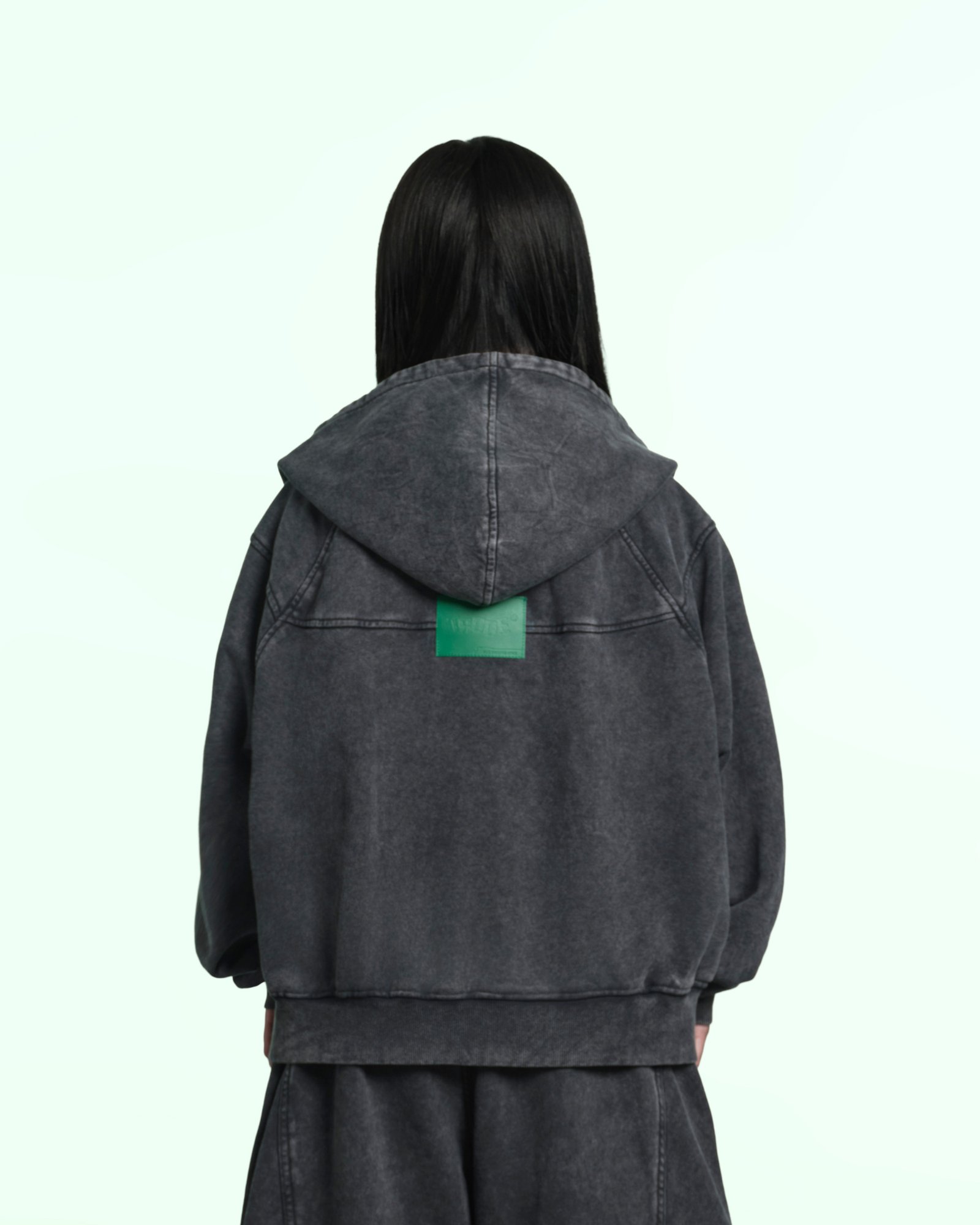 Jeat Zip-Up Hoodie